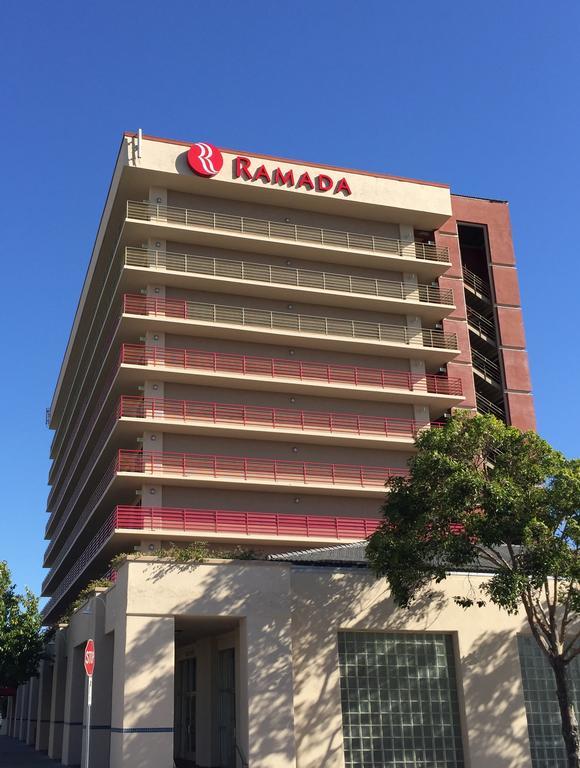 Ramada By Wyndham San Diego National City Zewnętrze zdjęcie